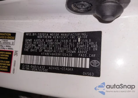 2009 Toyota Camry Xle z USA, uszkodzony, nr VIN 4T4BE46K69R105420